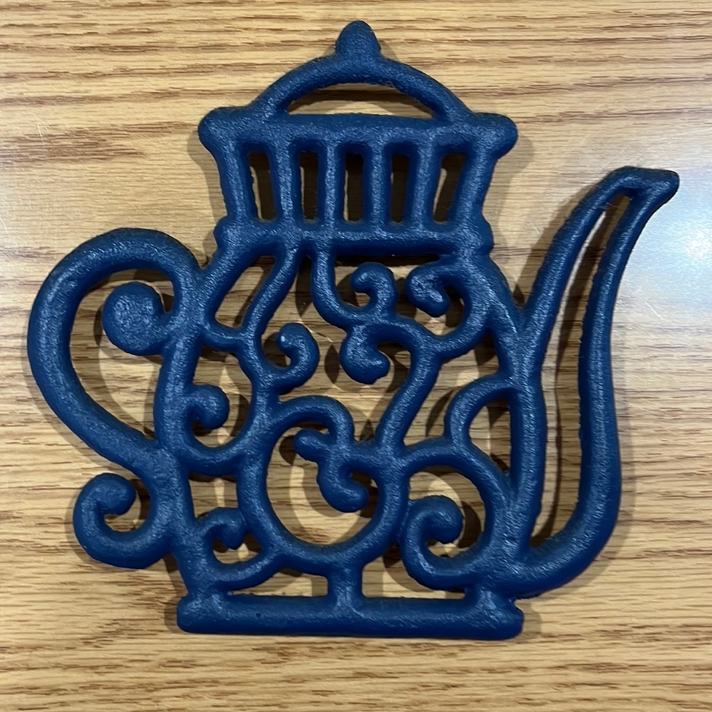 Blue Teapot Trivet